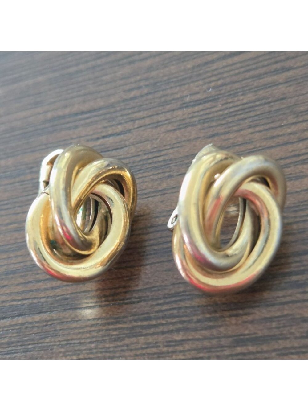 Trifari Vintage Gold Tone 1/2" Knot Clip on Earrings